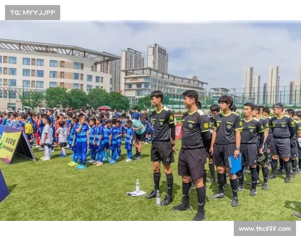青春足球赛场点燃梦想青少年赛事盛大开启 青春足球赛场点燃梦想青少年赛事盛大开启